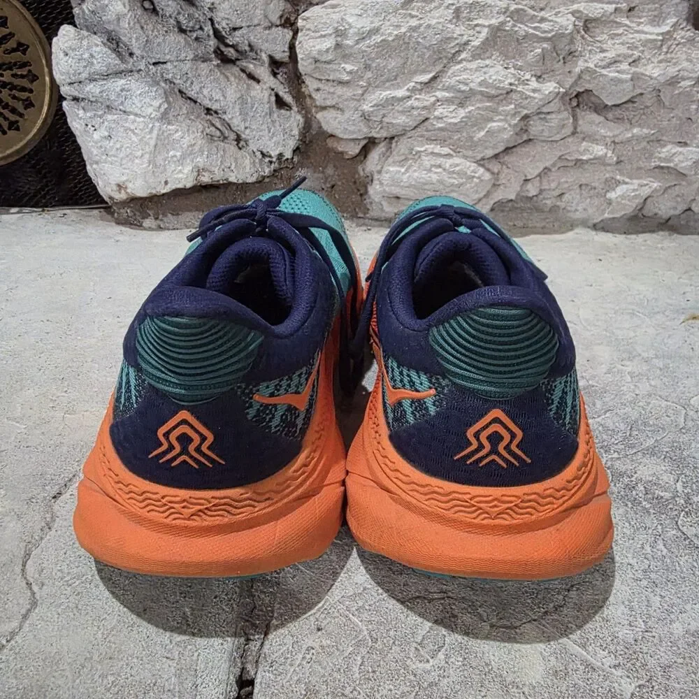 Hoka One One size 10